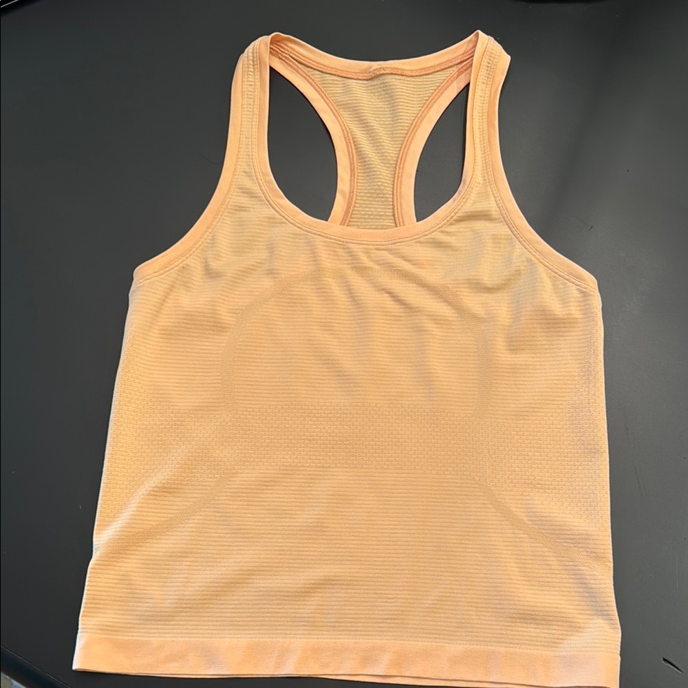 Lululemon swiftly racerback tank top size 6